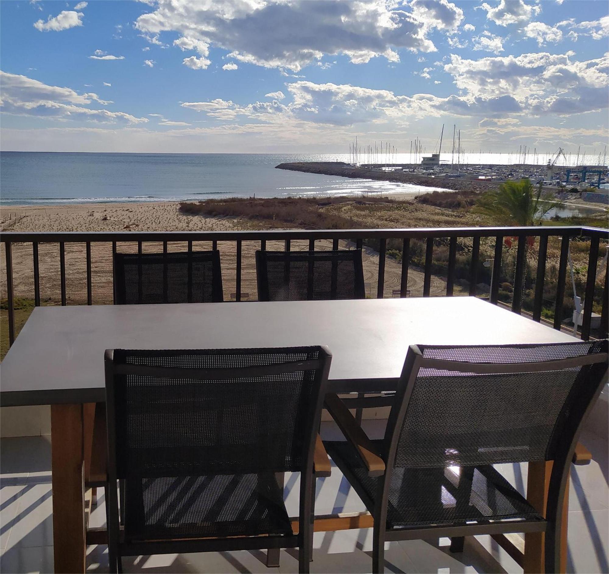Espectaculares Vistas Al Mar En Segur De Calafell Apartment Екстериор снимка